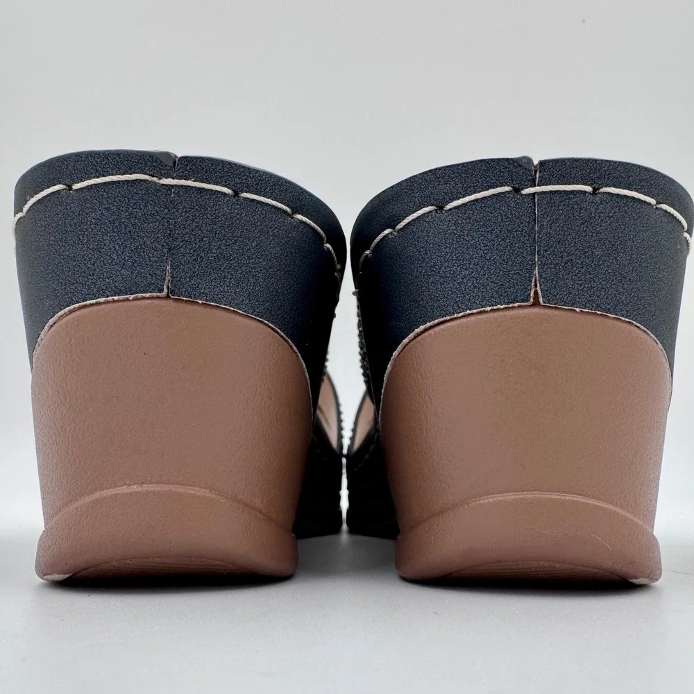 Extreme Comfort Womens Navy Blue Embroidered Wedge Slide Sandals Size 6 EU 36‎